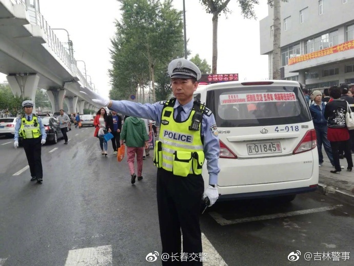老少乱伦视频