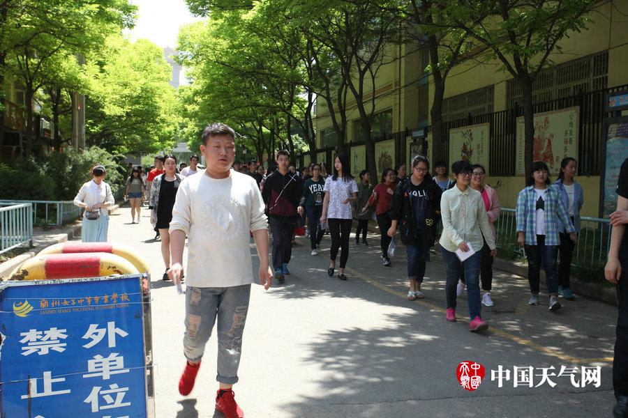 丰满饥渴老女人Hd毛多多