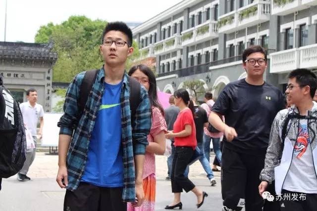 美女巨乳做爱