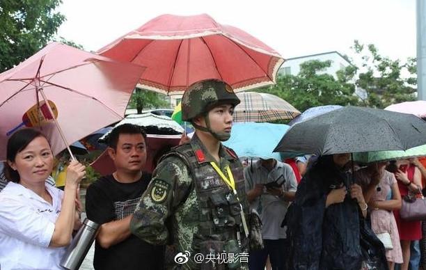 成人 动漫 网站