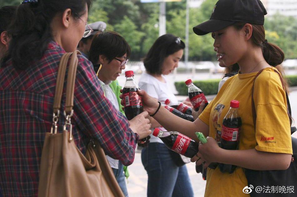 淫荡网国产乱伦