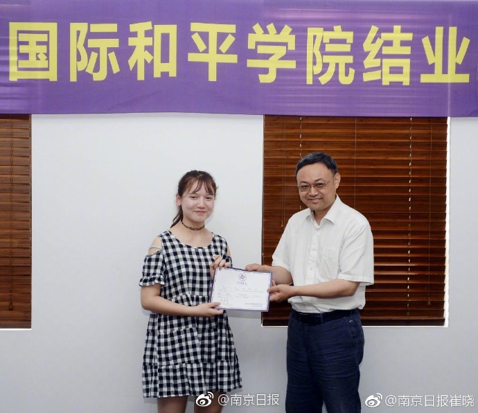 黄游下载