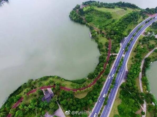 无码秘 人妻一区二区三