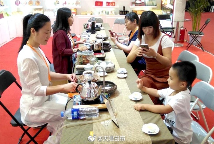 六年级下面能塞多少根胡萝卜