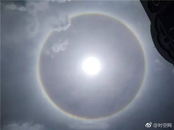 不见 星空 色情