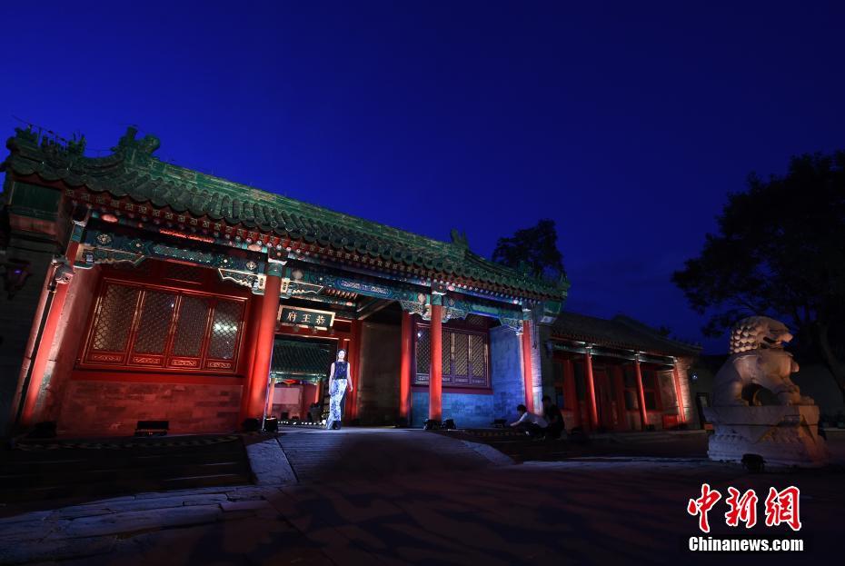 台湾三及片2水母影院