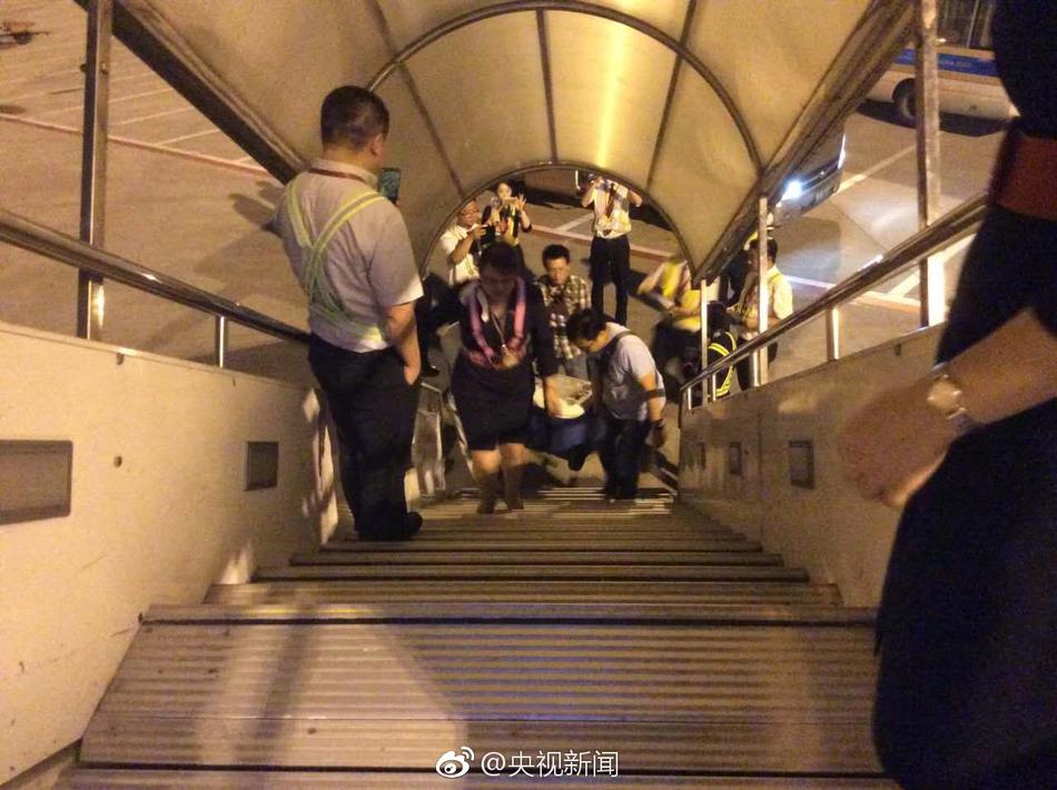 免费的欧美黄色影视录像