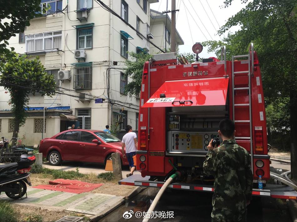 欧美肥妇潮喷