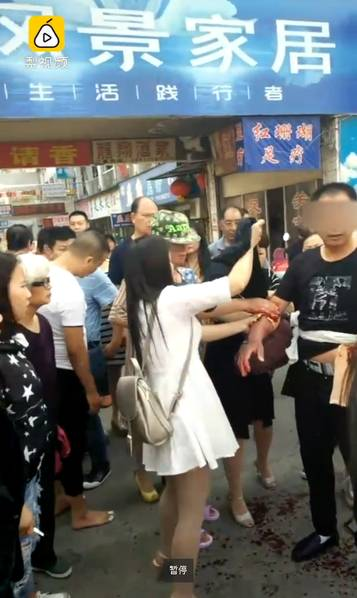 中国新嫩模肉体艺术最新消息