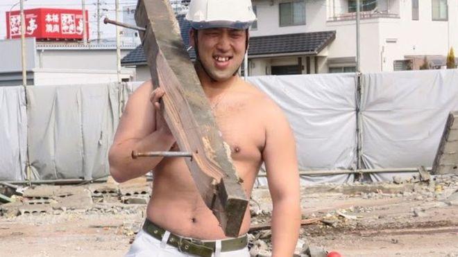 中国帅小伙同性男男裸交