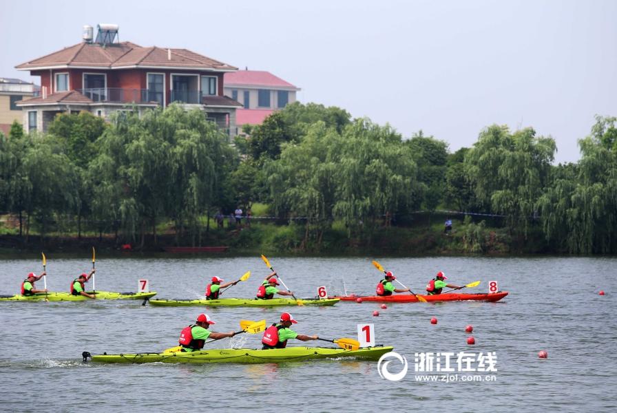 黄色片免费在线播放