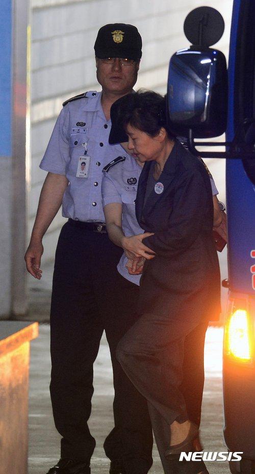 欧美性爱乱伦