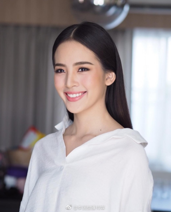 中文无码熟妇人妻Av在线