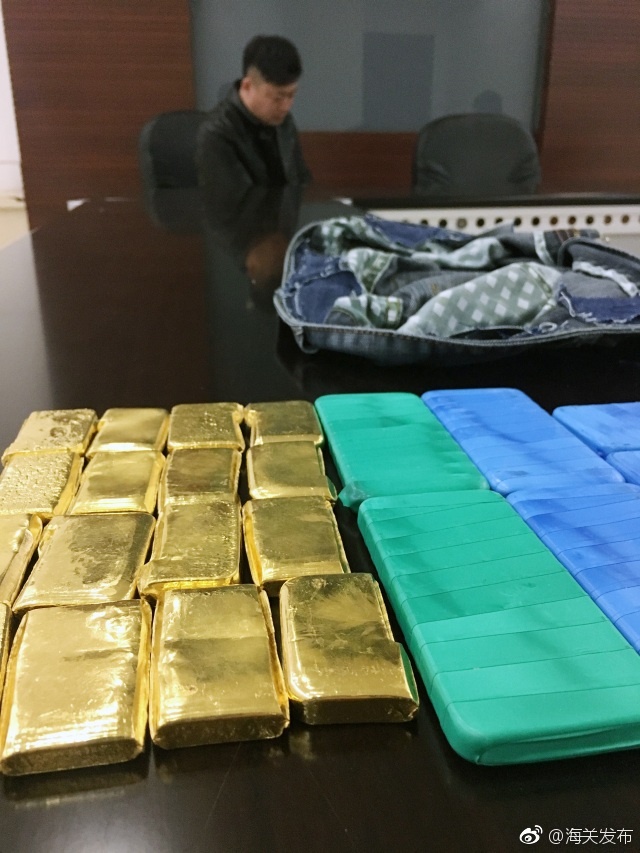 三级黄色成精品