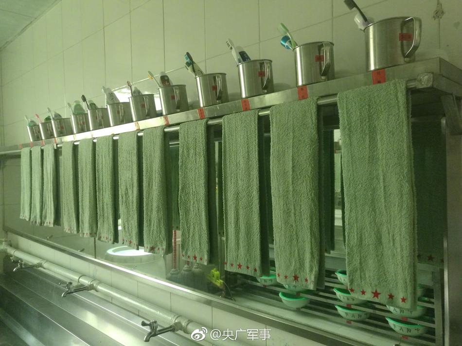 欧美按摩Aaa级黄片