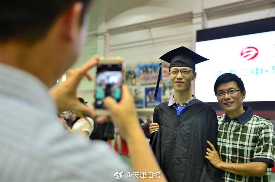 免费的黄色网站小视频