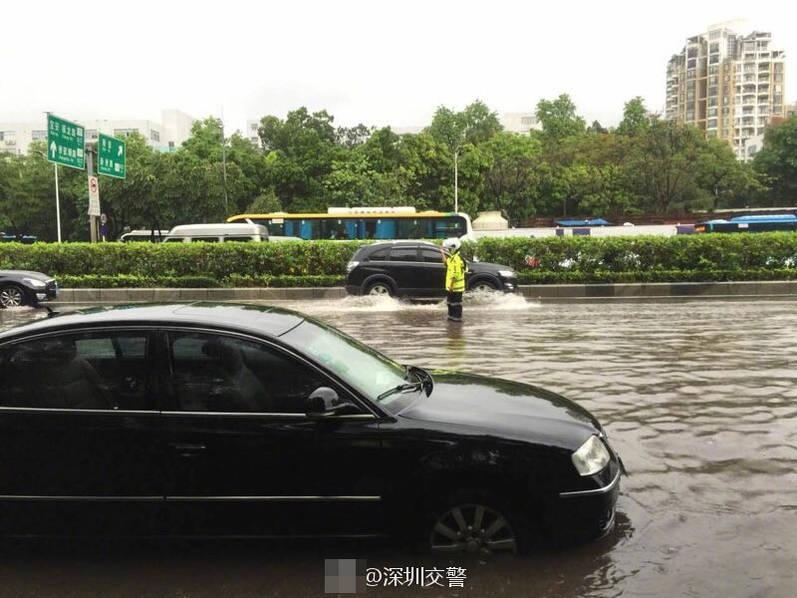 沙灘排球