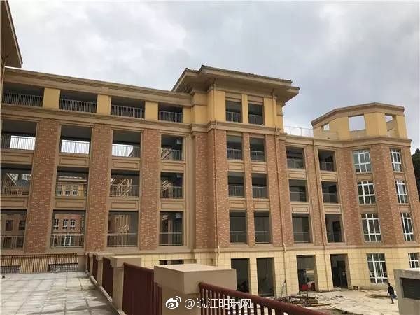 肥婆色情片