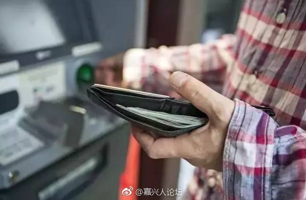 老师的奶好大下面好紧漫画