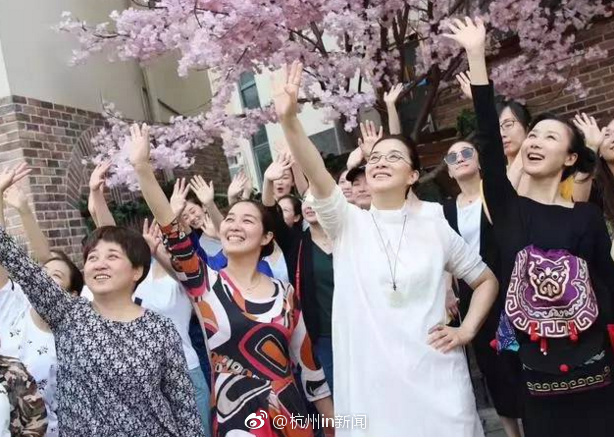 欧美男女性爱三级片