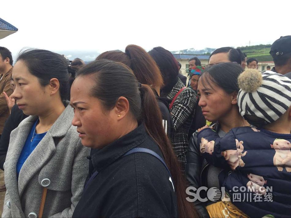 被强行糟蹋的女人A片一区二区