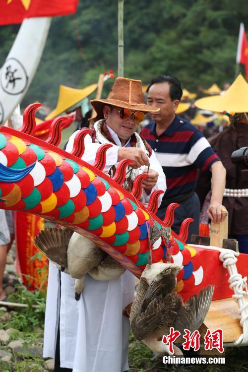 男人私秘?Gay玩奴调教小说