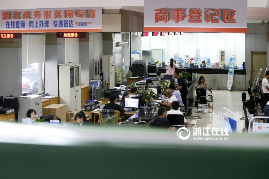 黄色网站免费登入