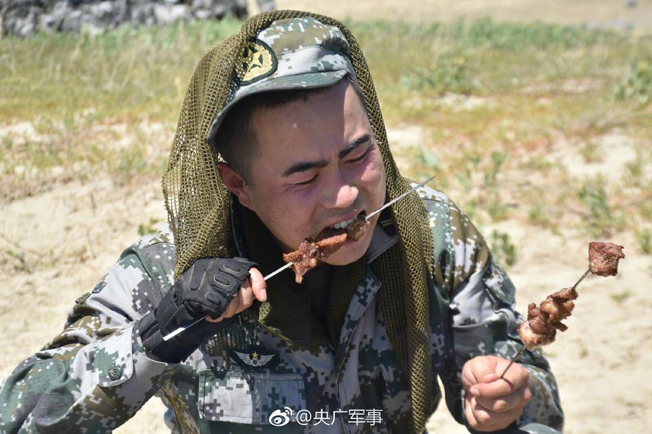 老师脱 让学生摸 小说
