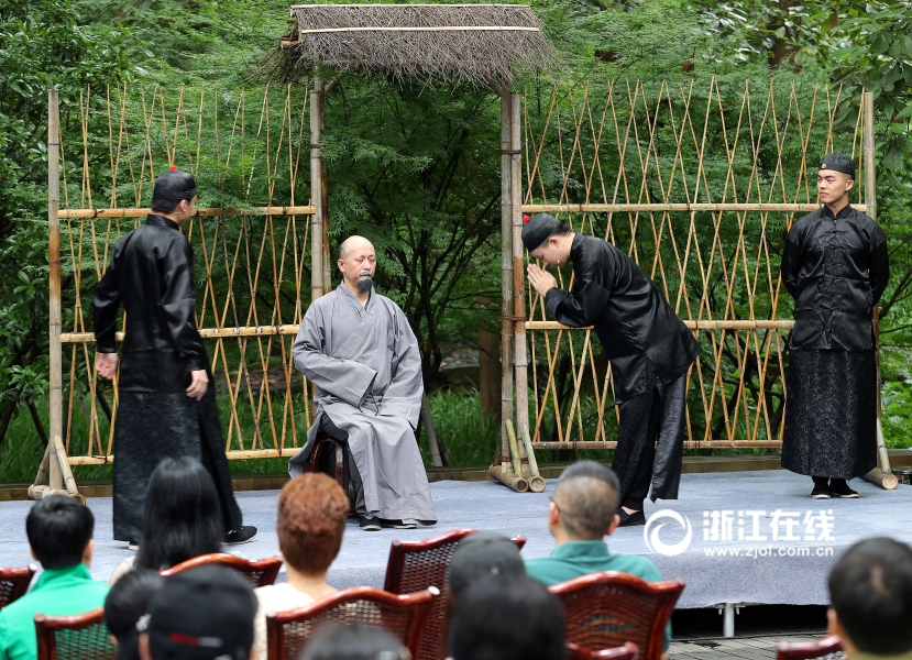 亚洲黄色激情视频