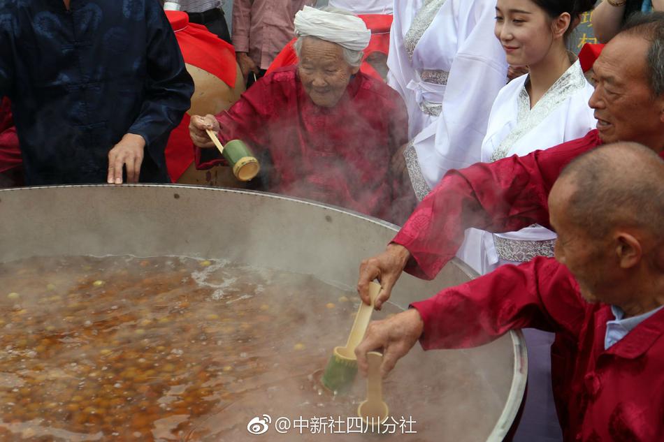 四川达州有多少人口_动工啦 明年达州人可在家门口逛奥特莱斯 达州房产(2)