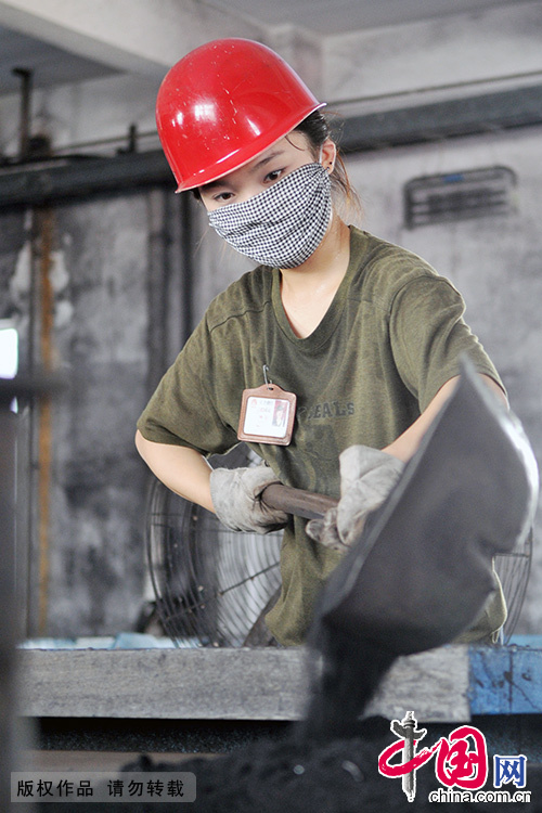 大白天户外野战女主播