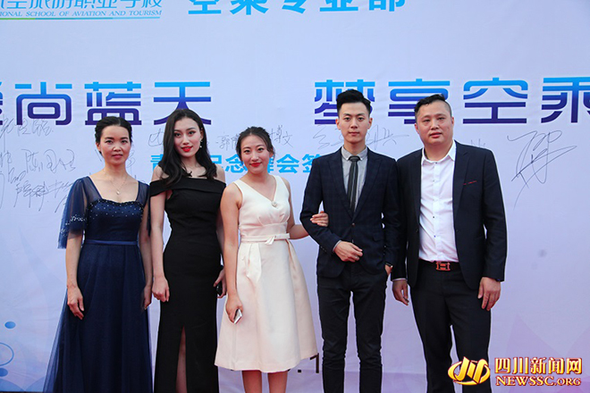 欧美三级特黄