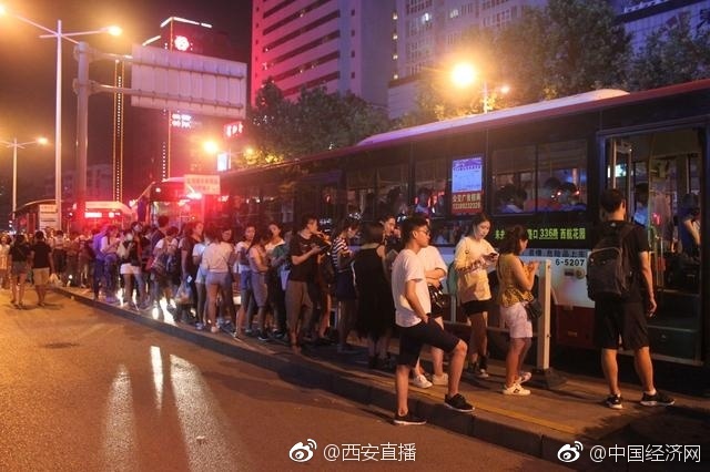 欧美精品秘?三级片视频