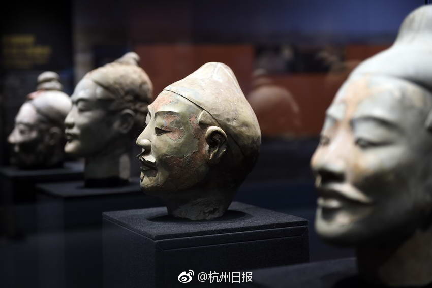 我被黑人一夜P了10次