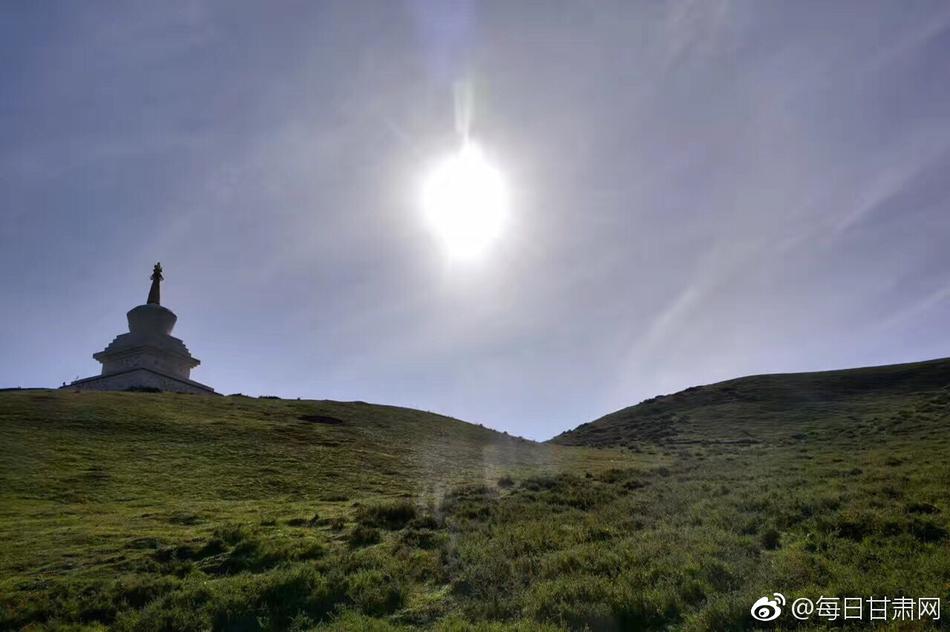 内地女明星论理自摸视频