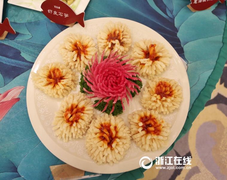 白丝校花 扒腿自慰网站