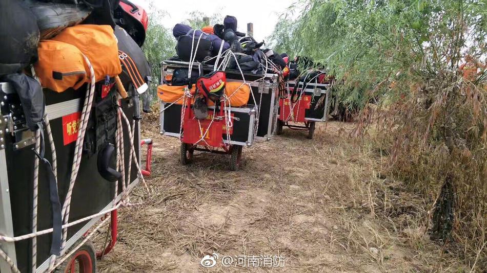 欧美美女喷视频在线