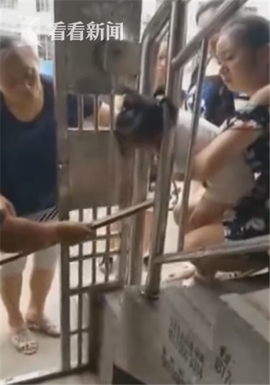 璩美鳳