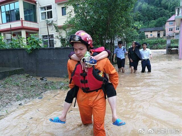 亚洲不卡视频