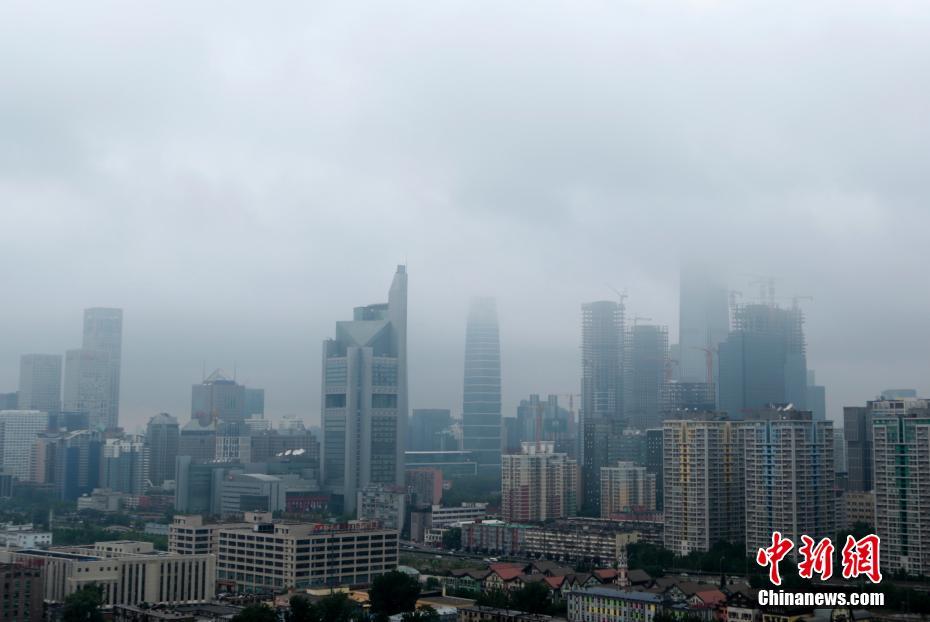 小婕子的第一次好紧