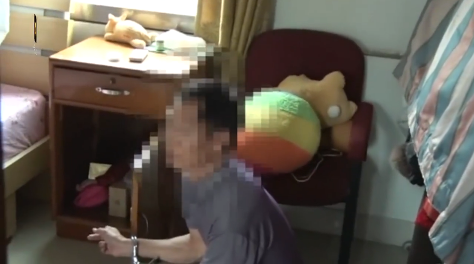 看真人裸体BBBBB