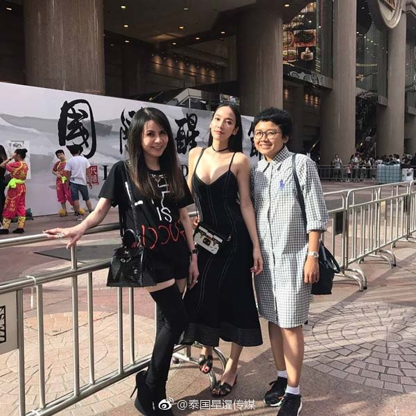 打手槍射精