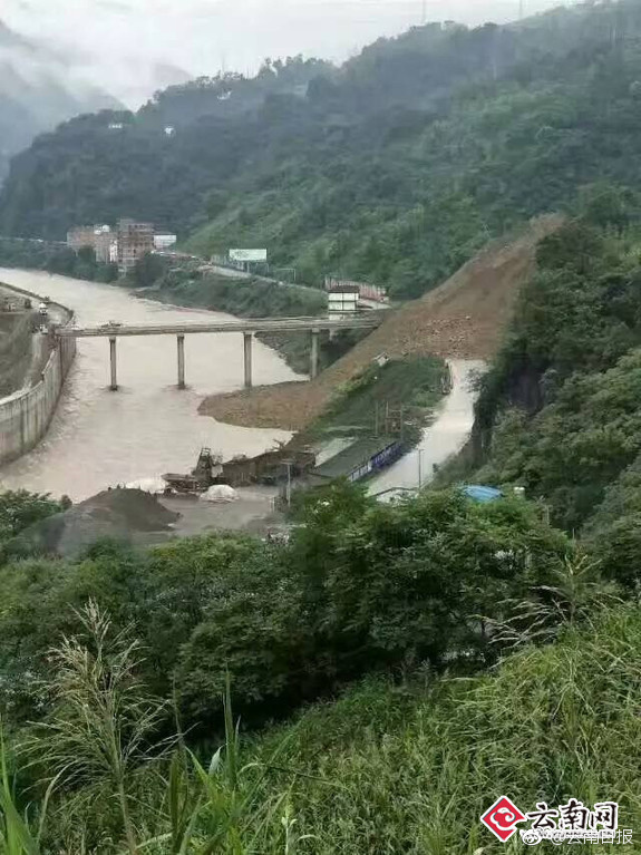 成人午夜福利