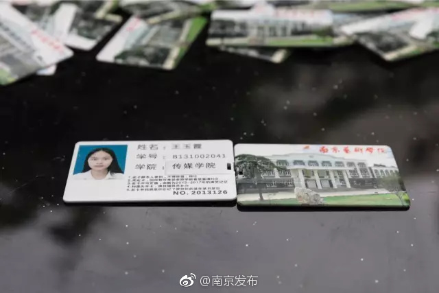 欧洲熟女野外Free