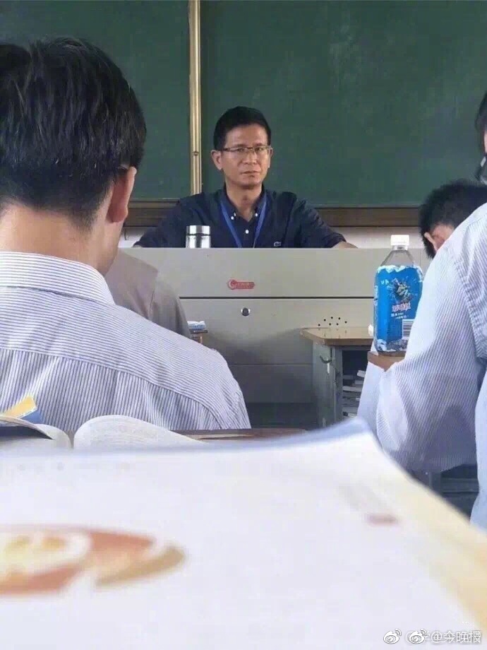 美女直播   软件