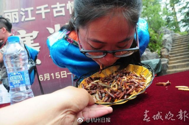 皇帝与宫女乱高潮A片