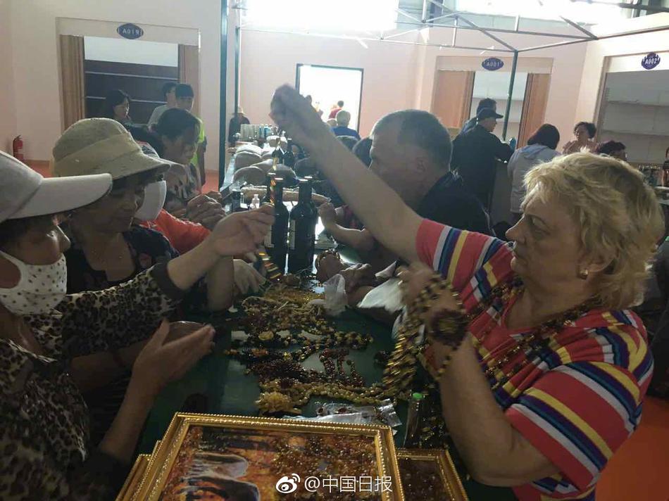 两男一女艹在线观看
