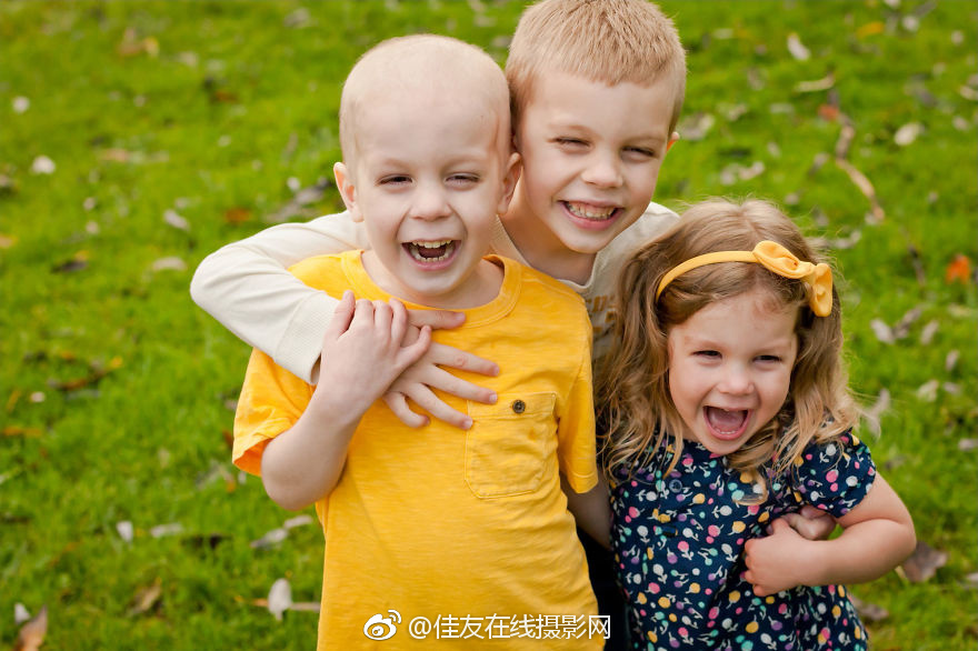 职业摄影师收入_摄影师的收入来源