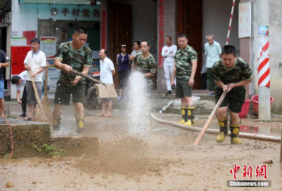 50人群体交乱