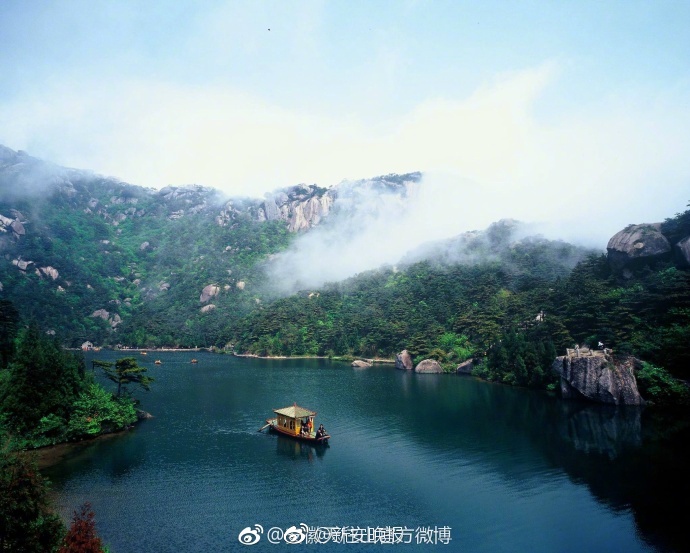 美女操逼网站